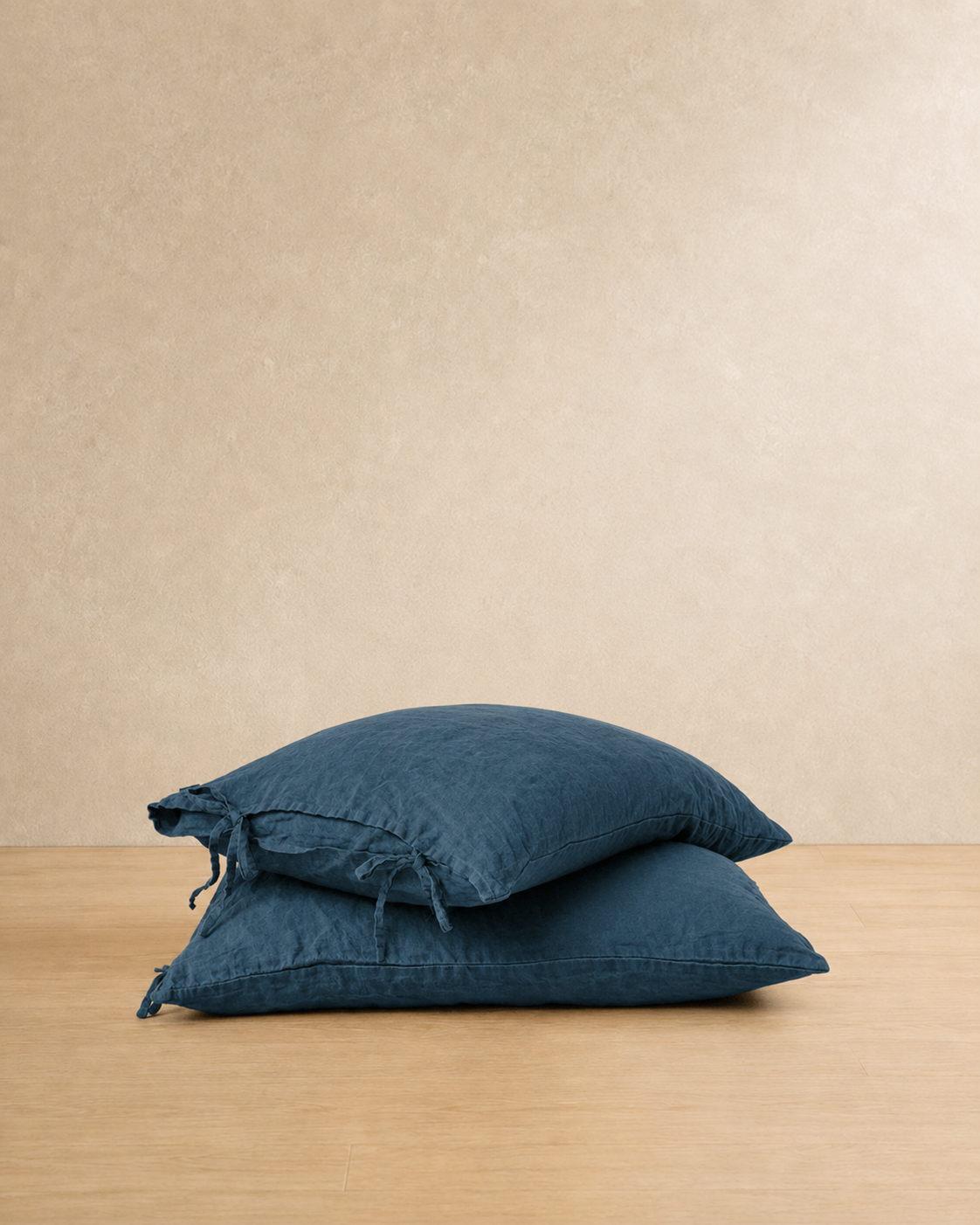Linen Bow Cushion Cover